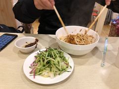 -黑八私房老北京炸酱面
