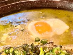 -鸣记脆皮烤鱼·海鲜烤鱼(三八广场店)