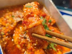 -马路边边串串香(苗栗路店)