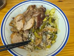 -明姨仔潮汕美食·碳炉猪脚·汕尾牛腩饭·起片鸡煲(起义路店)