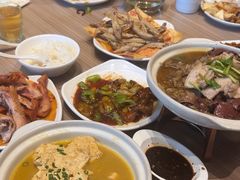 -六泰居·尔滨地标·东北菜(泰山路店)