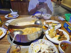 -蒙肥羊·酸汤潮牛·鲜牛肉火锅烤肉自助(岗顶店)