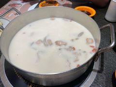 -煲宫猪肚鸡(昆山金鹰国际购物中心店)