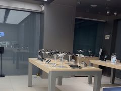 -DJI大疆(深圳华强北曼哈授权体验店)