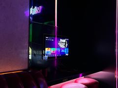 -温莎KTV(珠江路店)