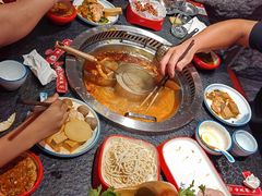 -醉董牛川派鲜肉自选火锅(烟台店)