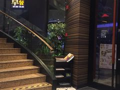 -必胜客(上海新南方商城PH店)