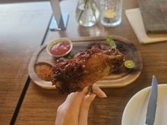 玛露碳烤鸡翅-MARU玛露音乐餐厅(大学路店)