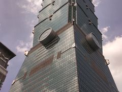 -诚品(信义店)