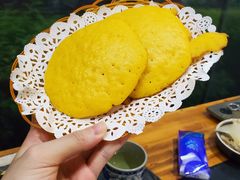 鳇鱼玉米饼-老刘生态大鱼坊铁锅炖鱼(赛马场店)
