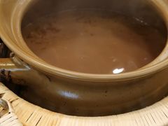 粉葛赤小豆煲鲮鱼（汤）-六婶西关小厨(光塔路店)