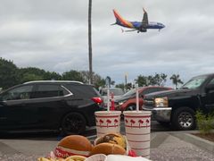 -In-N-Out Burger(LAX)