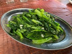 蒜蓉炒时蔬-御霞苑泥烩鸡休闲农庄