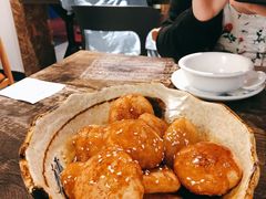 糖油粑粑-二厨·吊桥小院·脆皮烧鸡公·本地农家菜(沿江西路店)