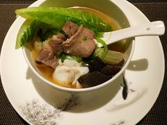 -余欢领鲜火锅(新街口店)