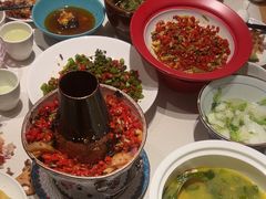 -湘鼎盛·大厨鲜炒湖南味(高新银泰店)