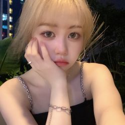 -V8潮牌·接发烫染连锁