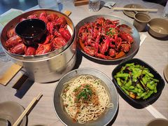 -巴厘龙虾·榜首油焖大虾(音乐学院·沿江酒馆店)