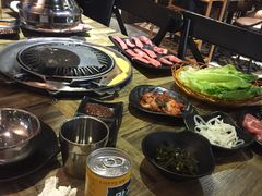 -哈哈碳都·牛肋条无限自助烤肉(台江万达店)