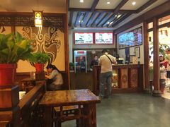 -芙蓉巷成都名小吃(丹尼斯2天地店)