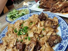 -壹阁胡羊焖饼(特色小吃街店)