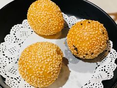 蛋黄麻球拼拼-新哥老官·畅吃123·美蛙世界(苏宁广场店)