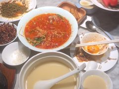 -雀蓝川菜(奥体广场店)