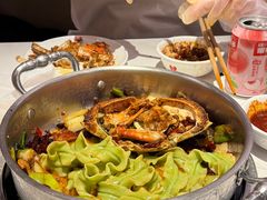 -七欣天香辣蟹火锅(闵行浦江欢乐颂店)