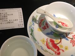 -老头儿油爆虾·知味杭州(爱琴海购物中心)