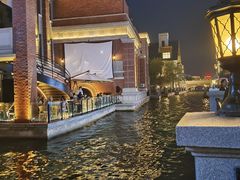 -东港音乐喷泉广场