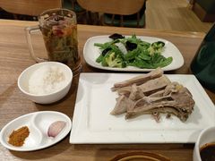 -贯贯吉·清真餐厅(浙江中路店)