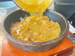 -蜜桃餐厅·伴山(湖滨商业街店)