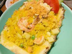 菠萝海鲜炒饭-mango tree芒果树泰国餐厅(青岛万象城店)