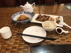 -老季市·三代非遗传承·地标美食老汁鸡(工农路店)