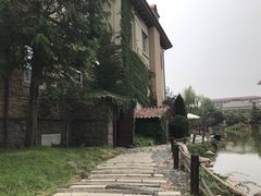 -芭东小镇温泉
