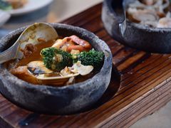 -穹六人间 people 6(岳阳路店)