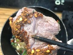 -陆记牛庄·碳锅龙虾烧烤(爱上花园店)