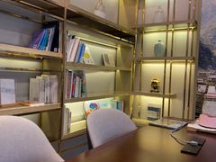 -杭州西湖湖滨银泰亚朵酒店