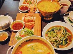 -大头虾越式风味餐厅(光明广场店)