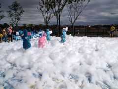 -季高兔窝窝亲子园(上海薰衣草公园店)