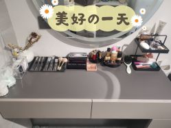 -三只熊皮肤管理中心旗舰店