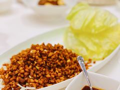 生菜包乳鸽崧-翠园(北京王府中环店)