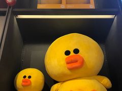 -LINE FRIENDS Garosu-gil Flagship Store
