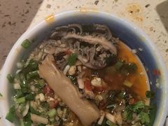 -二荆条·蜀鲜汇城市森林火锅