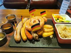 -1886德国汽车餐厅(外滩中央店)