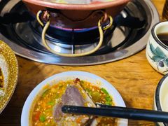 -阿婆情腊排骨火锅(金虹路店)