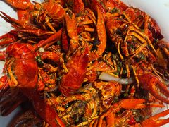 甜麻干煸小龙虾-在老街·淮安大排档·甜麻干煸龙虾·烧烤(河下古镇店)