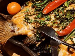 香茅草烤罗非鱼-云海肴·汽锅鸡·云南菜(美罗城店)