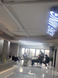 -宫铭烫发染发接发店