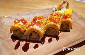 Fried Shrimp Roll with Mango Tempura